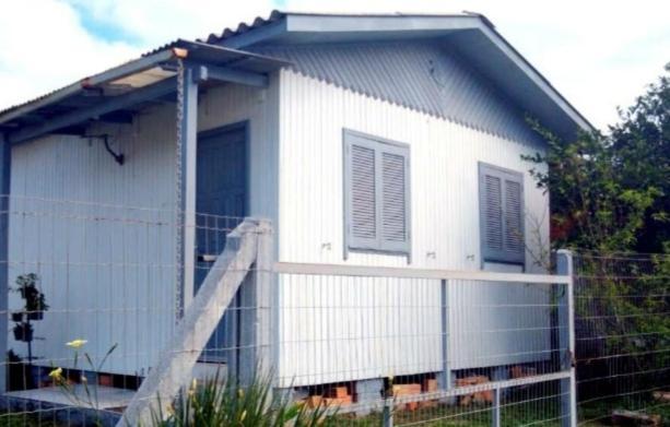 CASA completa em TORRES-RS - O MELHOR CUSTO BENEFICIO na mais bela praia Gaúcha - Cozinha - Banheiro - Ar condicionado - Smart TV 32 Android Apps Youtube - Netflix - Prime Vídeo e Wi-Fi - Estacionamento - Acomoda até 10 pessoas - Anfitriã Superhost n Villa Exterior foto