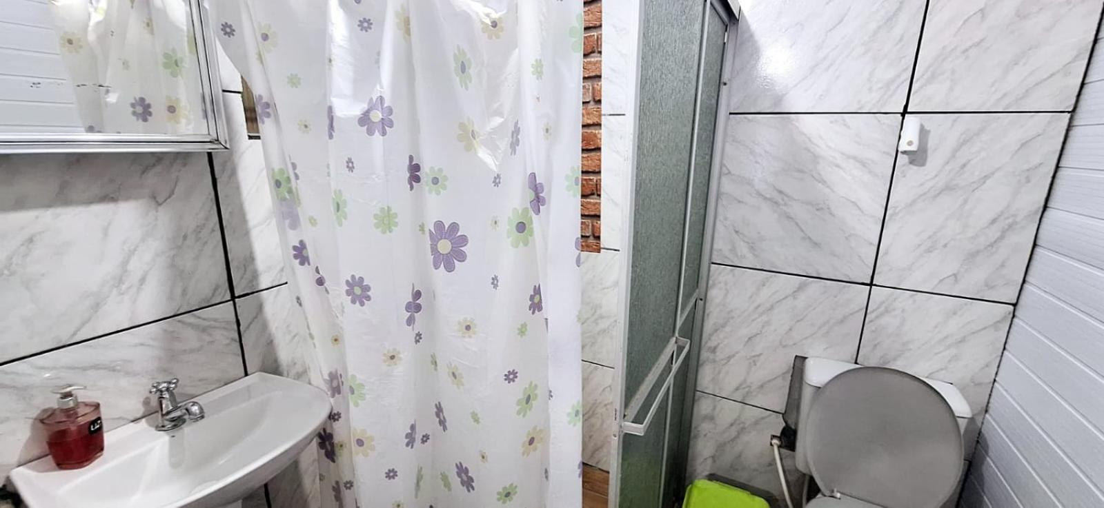 CASA completa em TORRES-RS - O MELHOR CUSTO BENEFICIO na mais bela praia Gaúcha - Cozinha - Banheiro - Ar condicionado - Smart TV 32 Android Apps Youtube - Netflix - Prime Vídeo e Wi-Fi - Estacionamento - Acomoda até 10 pessoas - Anfitriã Superhost n Villa Exterior foto